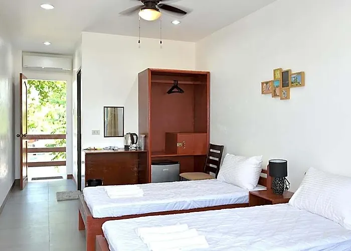 Hotel Malapatel Daanbantayan